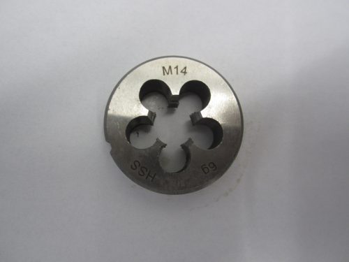 Menetmetsző M14
